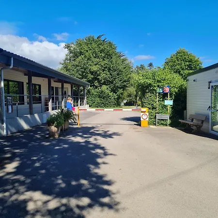 Mobil-home En Proche De La